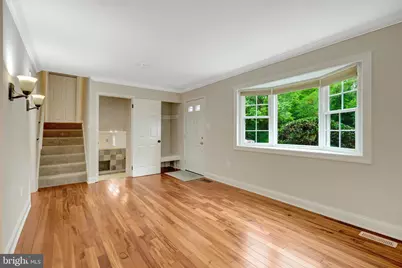 12607 Glenbrooke Woods Drive, Herndon, VA 20171 - Photo 8