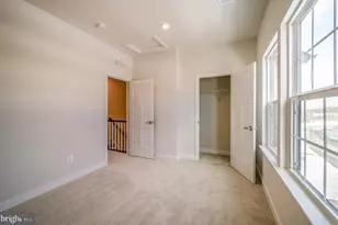 14062 Sunrise Valley Dr, Herndon, VA 20171 - Photo 16