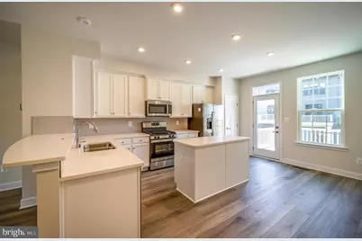 14062 Sunrise Valley Drive, Herndon, VA 20171 - Photo 2