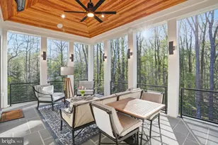 938 Saigon Rd, McLean, VA 22102 - Photo 22