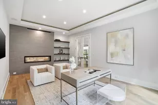 938 Saigon Rd, McLean, VA 22102 - Photo 10