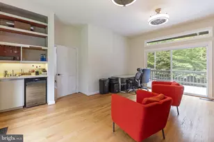 10101 Jaydee Blvd, Fairfax Station, VA 22039 - Photo 22