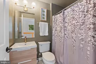 10101 Jaydee Blvd, Fairfax Station, VA 22039 - Photo 32