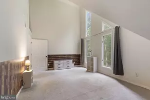 10101 Jaydee Blvd, Fairfax Station, VA 22039 - Photo 36
