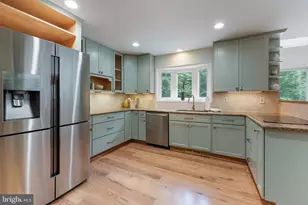10101 Jaydee Blvd, Fairfax Station, VA 22039 - Photo 16