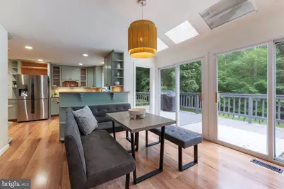 10101 Jaydee Boulevard, Fairfax Station, VA 22039 - Photo 12