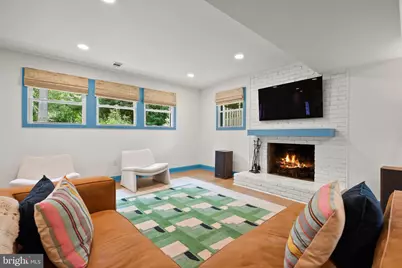 9221 Weant Drive, Great Falls, VA 22066 - Photo 24