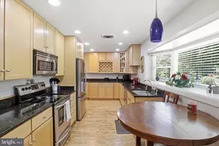 4216 Jackson Pl, Alexandria, VA 22309 - Photo 8