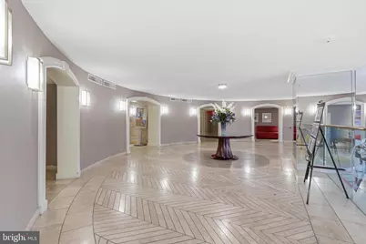 8340 Greensboro Drive #923, McLean, VA 22102 - Photo 20