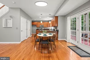 9150 Stonegarden Dr, Lorton, VA 22079 - Photo 8
