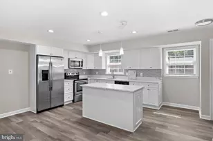6612 Burlington Pl, Springfield, VA 22152 - Photo 18