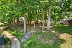 6612 Burlington Pl, Springfield, VA 22152 - Photo 52