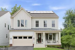 2940 County House Dr, Fairfax, VA 22031 - Photo 1