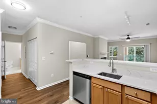 12000 Market St, Reston, VA 20190 - Photo 18