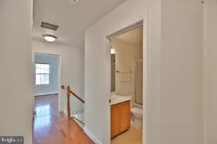 14214 Beddingfield Way, Centreville, VA 20121 - Photo 10
