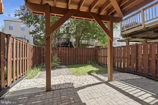 14214 Beddingfield Way, Centreville, VA 20121 - Photo 26