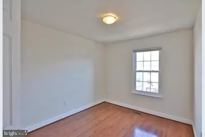 14214 Beddingfield Way, Centreville, VA 20121 - Photo 10