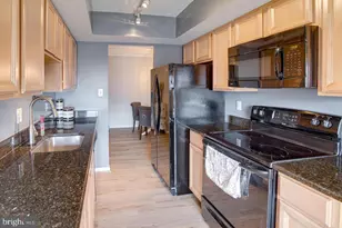 10223 Valentino Dr, Oakton, VA 22124 - Photo 20