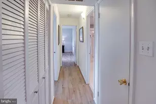 10223 Valentino Dr, Oakton, VA 22124 - Photo 24