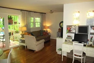 3913 Moss Dr, Annandale, VA 22003 - Photo 2