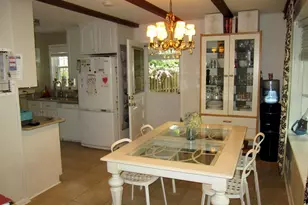 3913 Moss Dr, Annandale, VA 22003 - Photo 4