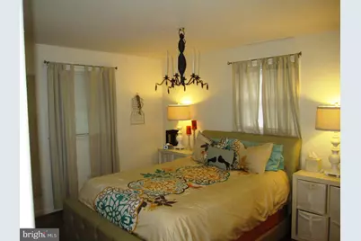 3913 Moss Drive, Annandale, VA 22003 - Photo 6