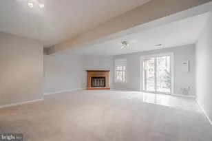 8525 Gambel Oak Dr, Springfield, VA 22153 - Photo 18