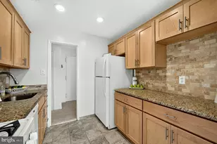 3100 S Manchester St, Falls Church, VA 22044 - Photo 2