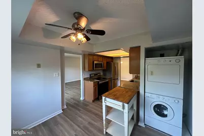 10223 Valentino Drive #7301, Oakton, VA 22124 - Photo 4