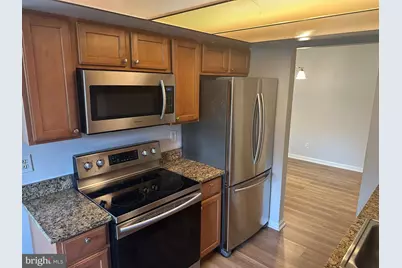 10223 Valentino Drive #7301, Oakton, VA 22124 - Photo 2