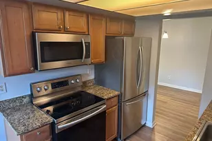 10223 Valentino Dr, Oakton, VA 22124 - Photo 2