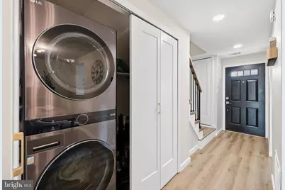 5919 Grisby House Court, Centreville, VA 20120 - Photo 24