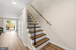 5919 Grisby House Ct, Centreville, VA 20120 - Photo 16