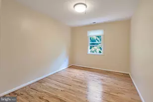 6414 Seven Oaks Ct, Falls Church, VA 22042 - Photo 12