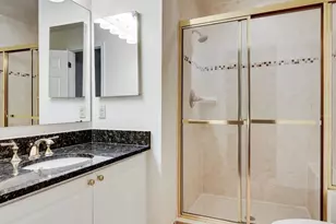 1645 International Dr, McLean, VA 22102 - Photo 24