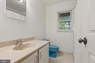 1531 Windstone Dr, Vienna, VA 22182 - Photo 66