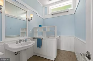 1531 Windstone Dr, Vienna, VA 22182 - Photo 86