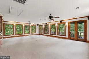 1531 Windstone Dr, Vienna, VA 22182 - Photo 38