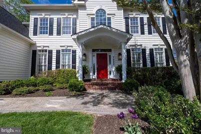 7822 Gambrill Woods Way, Springfield, VA 22153 - Photo 6