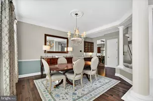 7822 Gambrill Woods Way, Springfield, VA 22153 - Photo 10