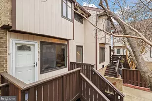 1751 Westwind Way, McLean, VA 22102 - Photo 2