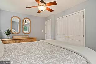 8213 Cottage St, Vienna, VA 22180 - Photo 18