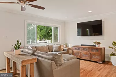 8213 Cottage Street, Vienna, VA 22180 - Photo 8