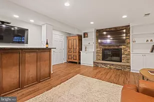 8213 Cottage St, Vienna, VA 22180 - Photo 34