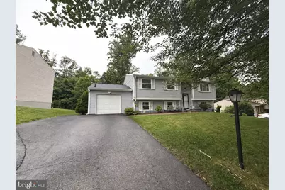 7907 Cliff Rock Court, Springfield, VA 22153 - Photo 1