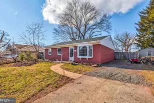 4114 Lees Corner Rd, Chantilly, VA 20151 - Photo 2
