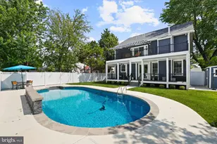 6925 Barrett Rd, Falls Church, VA 22042 - Photo 48