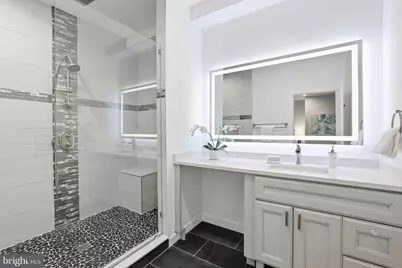 6925 Barrett Road, Falls Church, VA 22042 - Photo 30