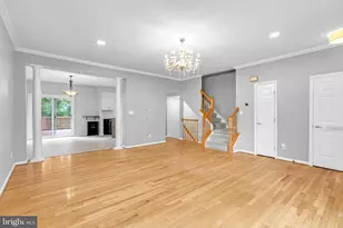 6880 Ridge Water Ct, Centreville, VA 20121 - Photo 2