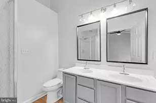 6880 Ridge Water Ct, Centreville, VA 20121 - Photo 16